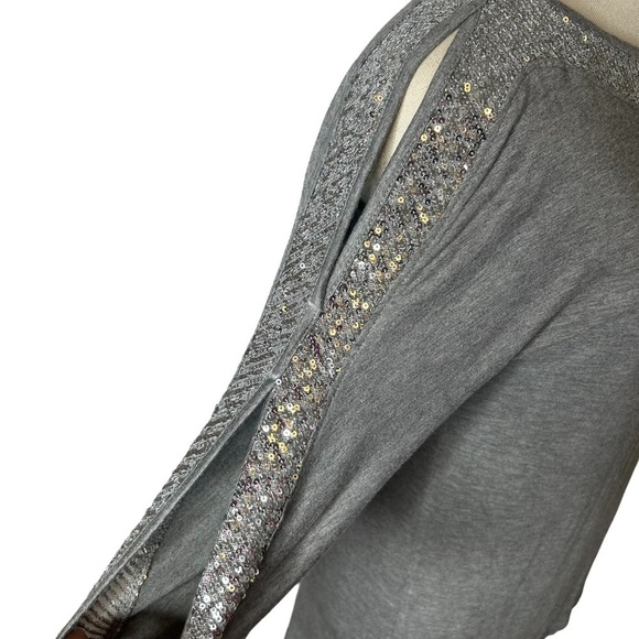 Cable & Gauge Gray Silver Sequin Blouse Dolman Open Slit Sleeve Size XS - Picture 7 of 14